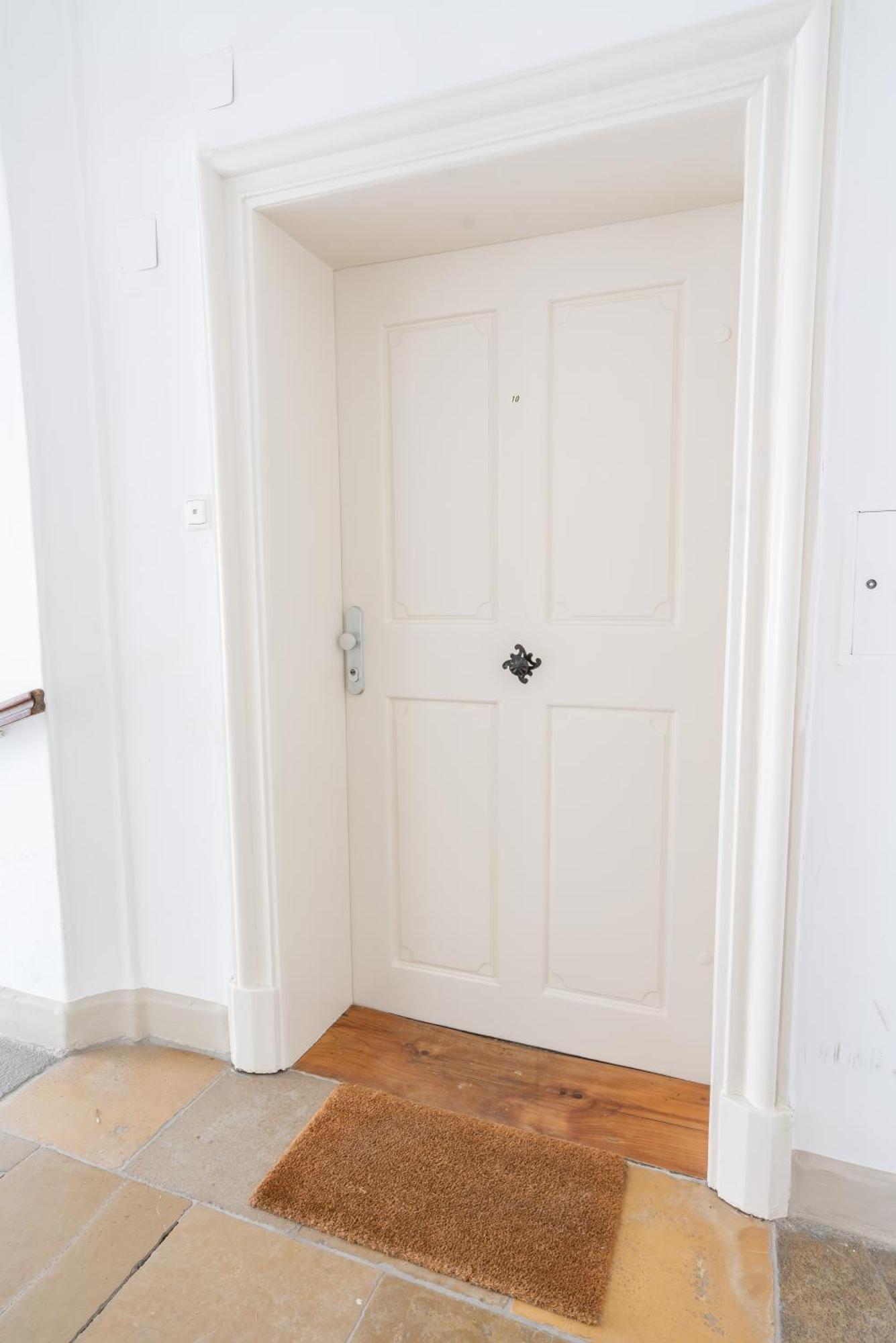 Premium Suites Vienna - Schoenlaterngasse Екстериор снимка