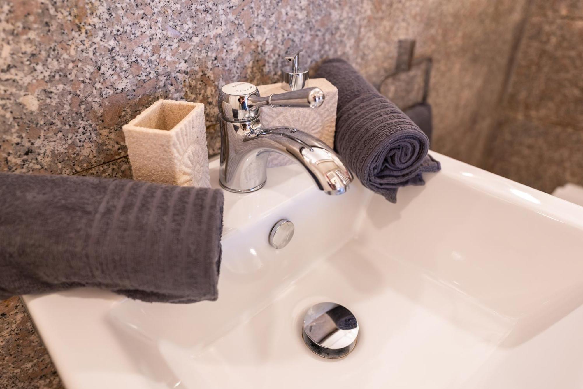 Premium Suites Vienna - Schoenlaterngasse Екстериор снимка