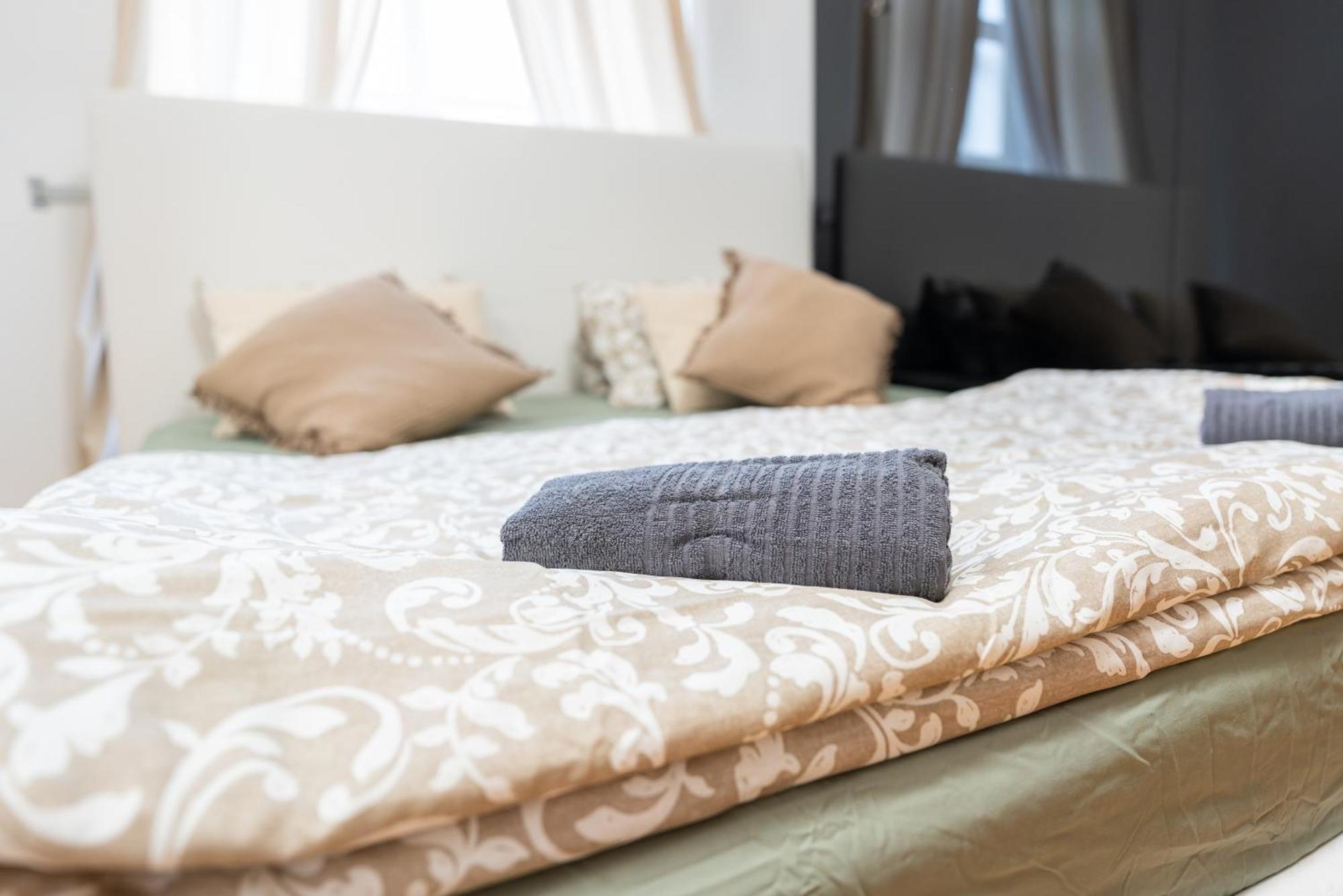 Premium Suites Vienna - Schoenlaterngasse Екстериор снимка
